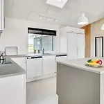 Luxury Retreat For 18 - By Traum Spøttrup