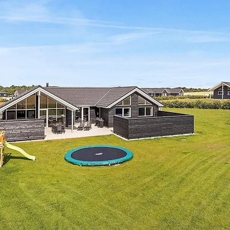 Xix Holiday home Spottrup