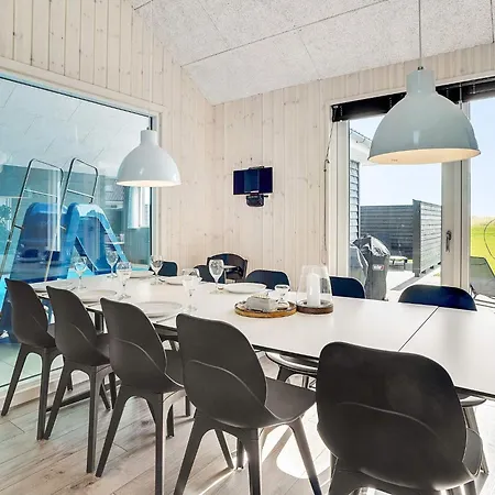 Luxury Retreat For 18 - By Traum * Spottrup