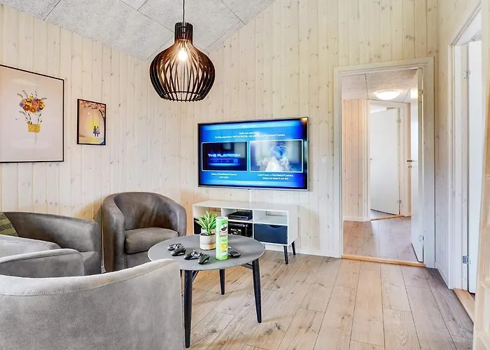 Luxury Retreat For 18 - By Traum Holiday home Spottrup